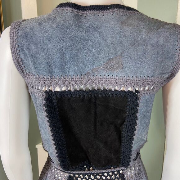 Vintage 70s Suede Leather Crochet M Patchwork Vest Gilet Rochelle California - Picture 12 of 15